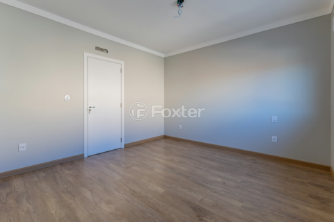 Image 32 - 1003968