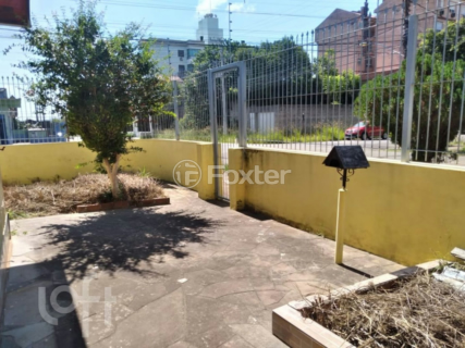 Image 4 - 1004000