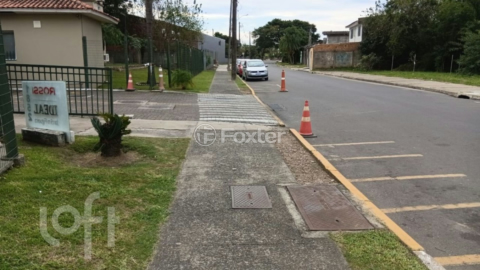 Image 1 - 1004003