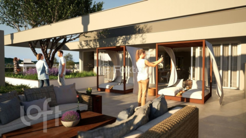 Image 24 - 1004037