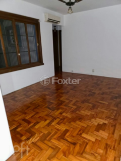 Image 8 - 1004097