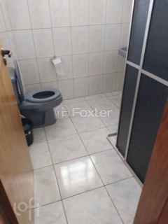Image 7 - 1004103