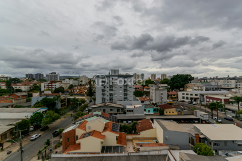 Image 17 - 1004142