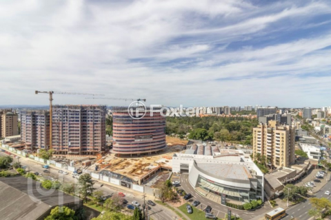 Image 8 - 1004192