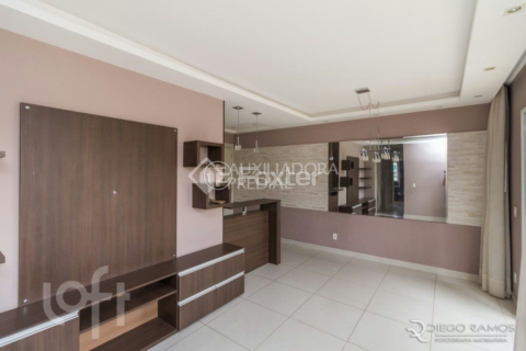 Image 2 - 1004193
