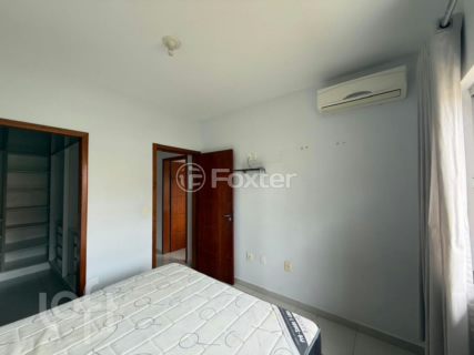 Image 3 - 1004213