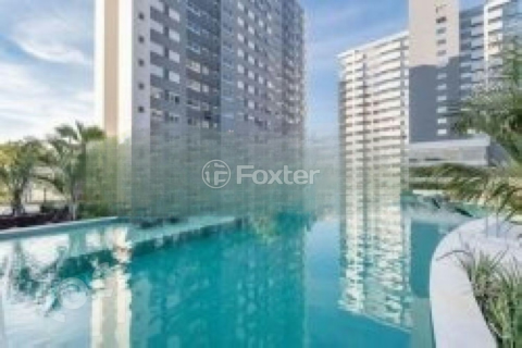Image 35 - 1004300