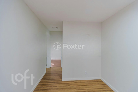 Image 7 - 1004325