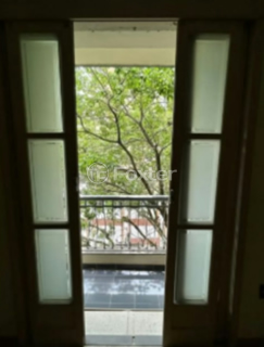 Image 10 - 1004351