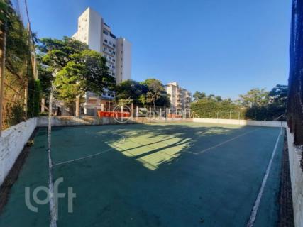 Image 15 - 1004356