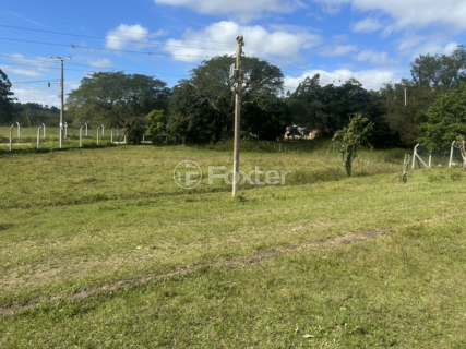 Image 8 - 1004407