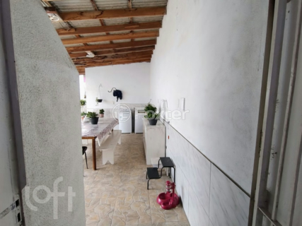 Image 31 - 1004433