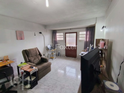 Image 47 - 1004433