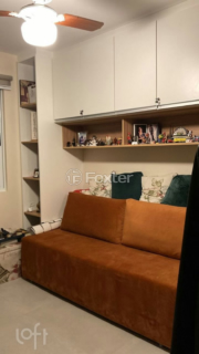 Image 4 - 1004436
