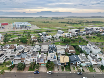 Image 36 - 1004471