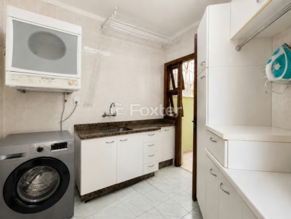 Image 14 - 1004475