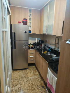 Image 4 - 1004486