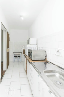 Image 3 - 1004488