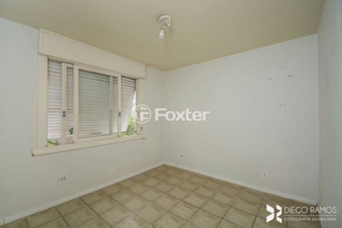 Image 6 - 1004495