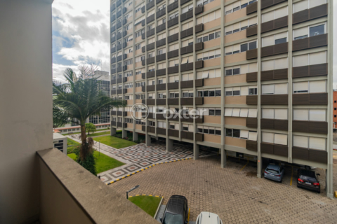 Image 25 - 1004531