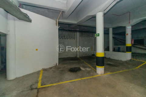 Image 41 - 1004531