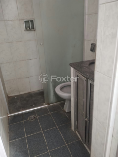 Image 7 - 1004586