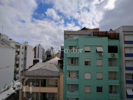 Image 10 - 1004634
