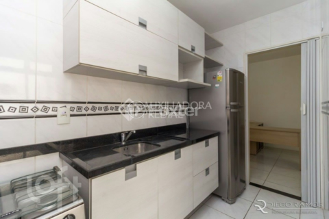 Image 4 - 1004664