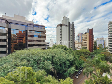 Image 43 - 1004674
