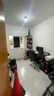 Image 5 - 1004682