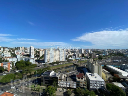 Image 1 - 1004697