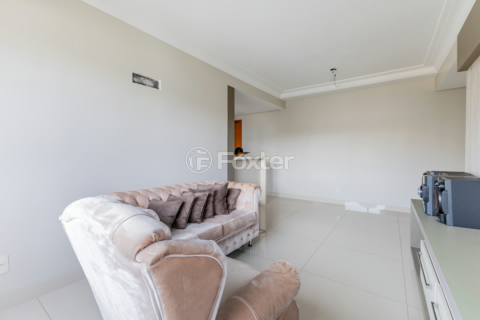 Image 3 - 1004701