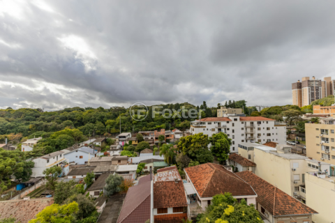Image 16 - 1004701