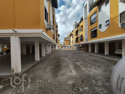 Image 44 - 1004717