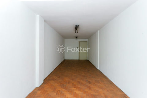 Image 5 - 1004748