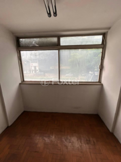 Image 1 - 1004748