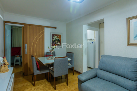 Image 7 - 1004762