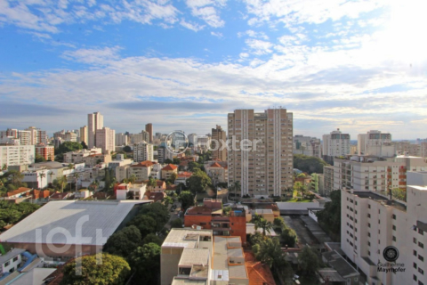 Image 31 - 1004772
