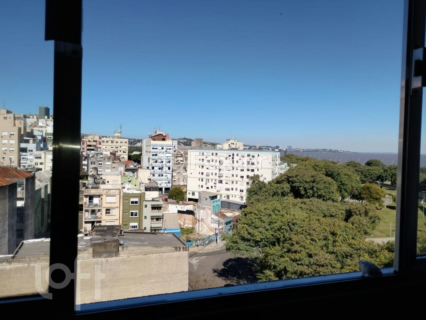Image 4 - 1004774