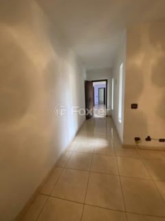 Image 33 - 1004843
