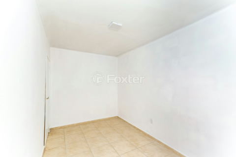 Image 7 - 1004844