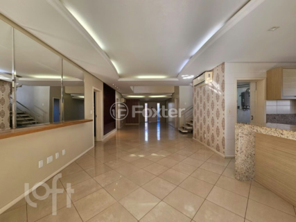Image 6 - 1004859