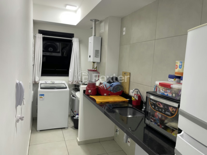 Image 1 - 1004860