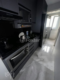 Image 4 - 1004885