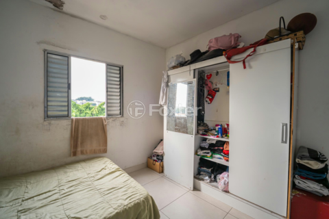 Image 4 - 1004935