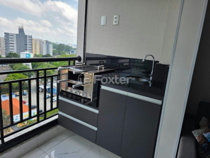 Image 2 - 1004976
