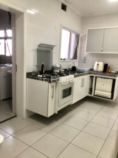 Image 1 - 1005098