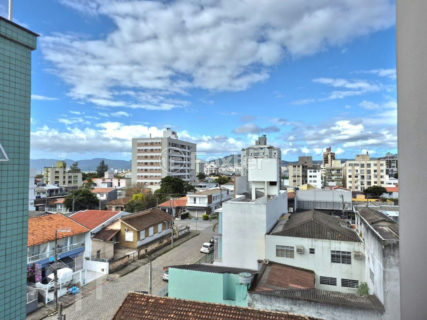 Image 7 - 1005111