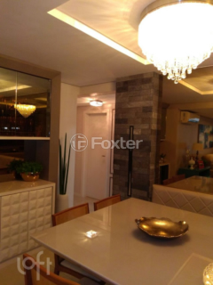 Image 33 - 1005116