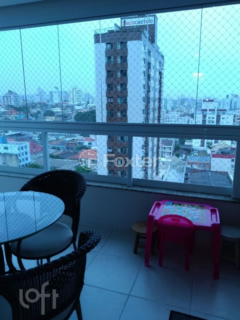 Image 37 - 1005116